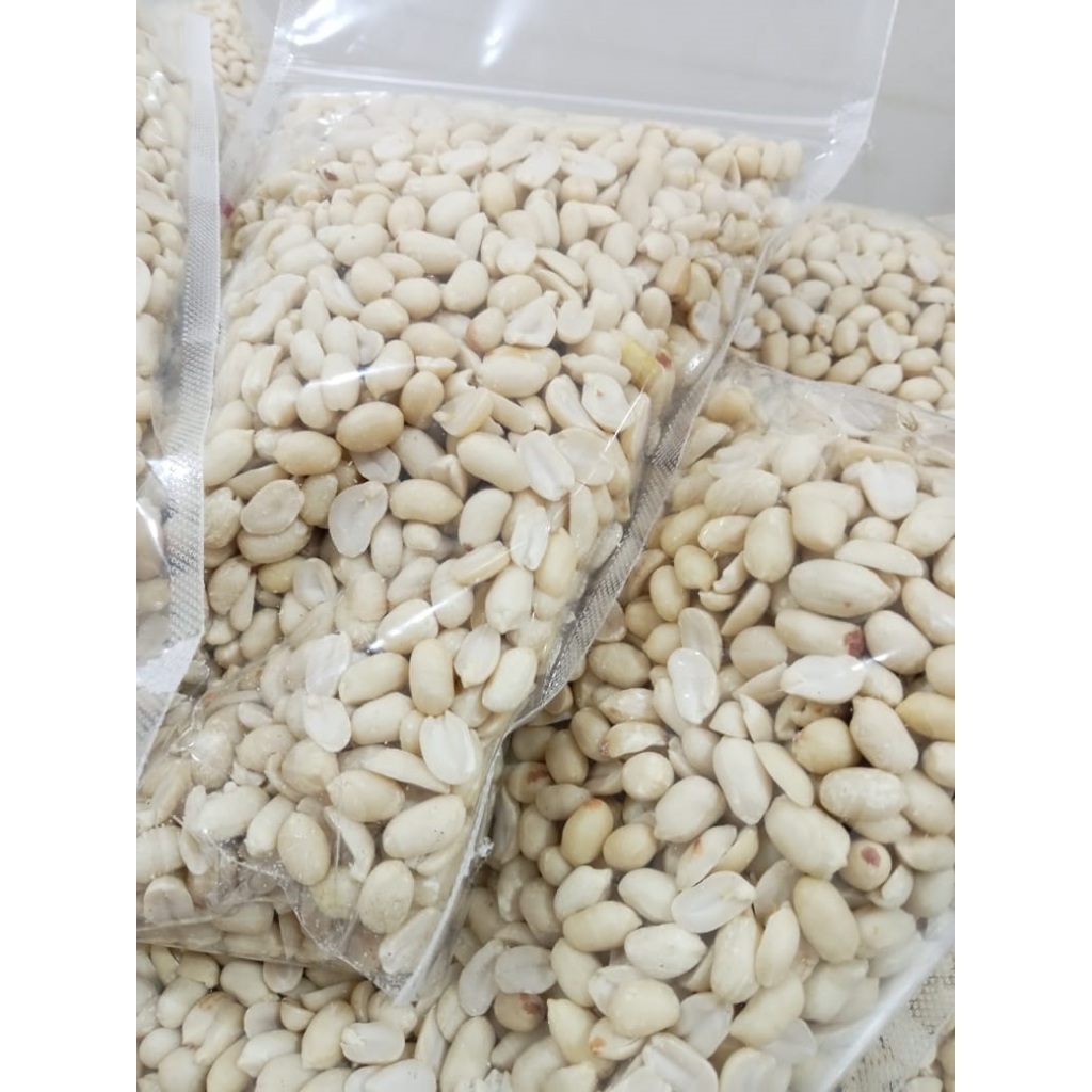 

KACANG TANAH KUPAS JUMBO BERSIH IMPORT 25/29 KUALITAS PREMIUM 1 Kg / KACANG TANAH KUPAS SUPER 1000 Gr