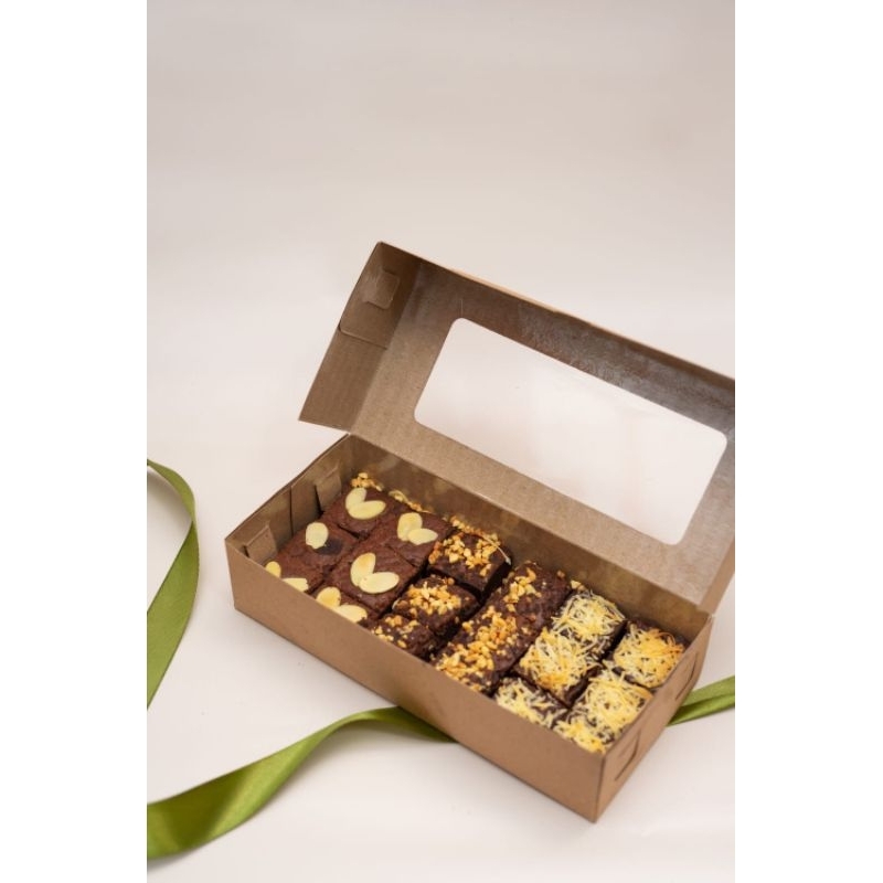 

Fudgy Brownis 20x10 cm