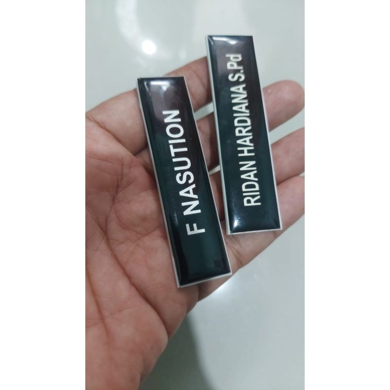 

NAME TAG PAPAN NAMA LAPISAN RESIN