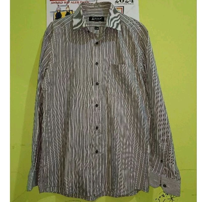 Kemeja alisan slim fit preloved