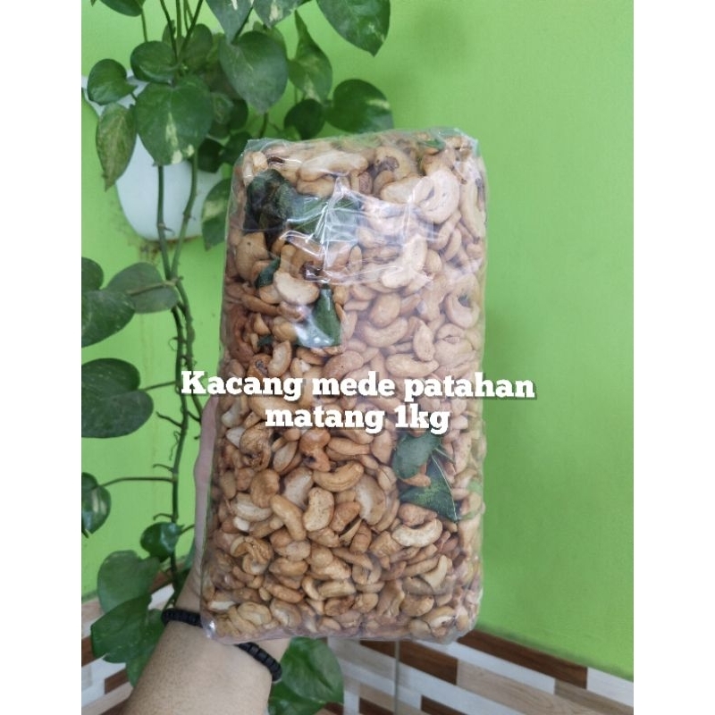

Kacang mede patahan matang 1kg