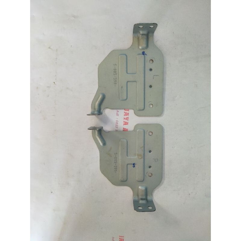 breket head unit standar xpander ultimate 2021