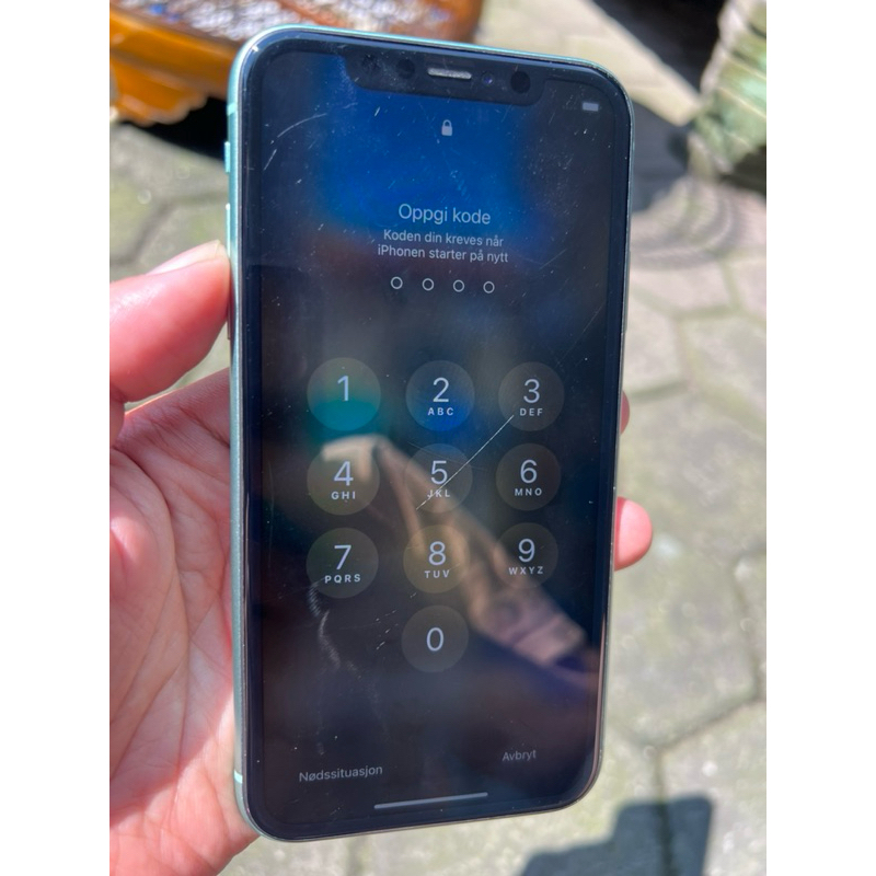 iphone 11 lock icloud clean green