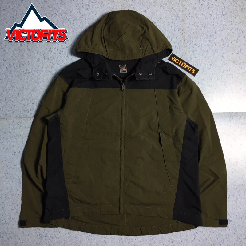 jaket windbreaker field core pocketable