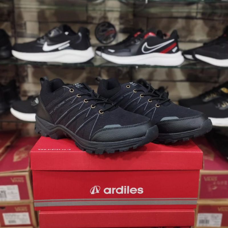 Sepatu Hiking Sport Ardiles Pria wanita