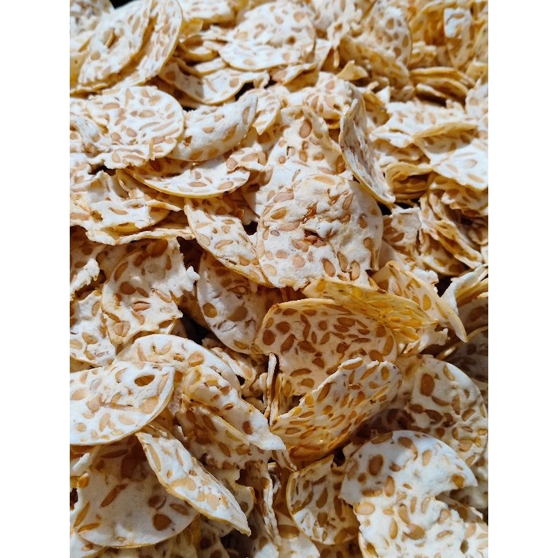 

KERIPIK TEMPE SAGU / 500GR / AMA SNACK / CAMILAN MURAH MERIAH