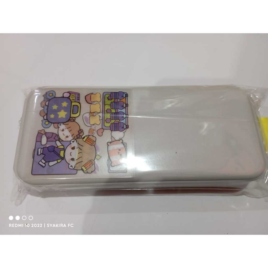 

kotak pensil polos + stiker momo