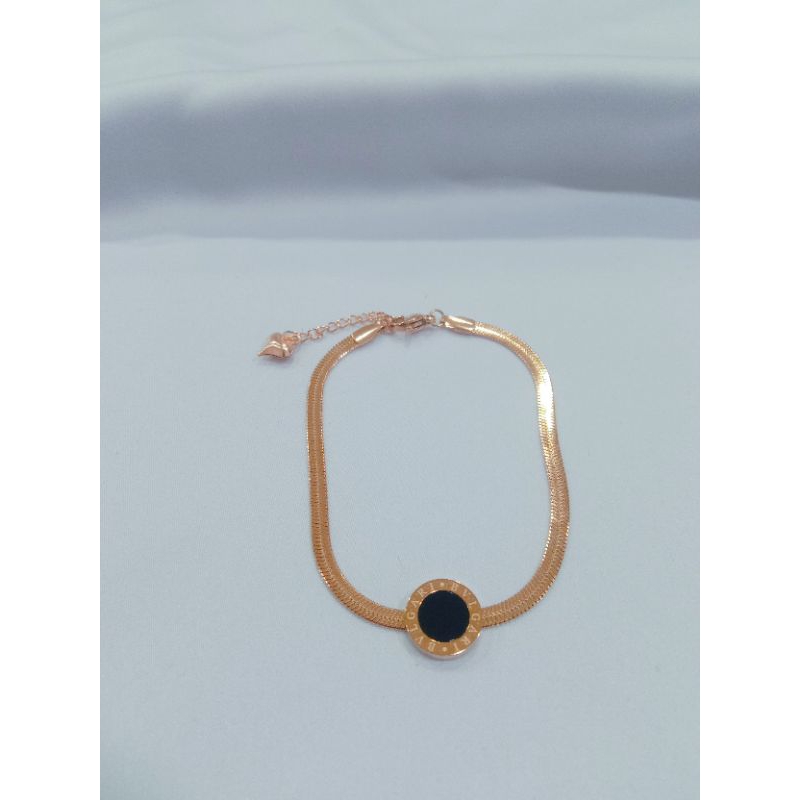 Gelang Bvlgari Rose Gold Titanium Anti Karat