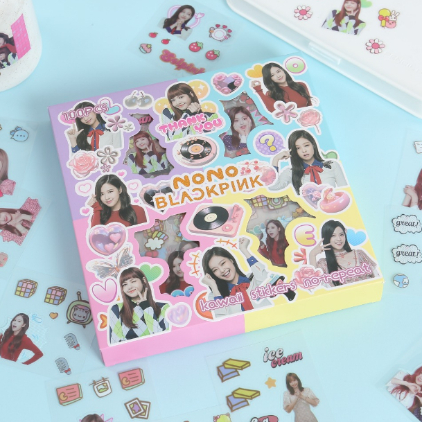 

GLH 09Sticker Pack Blackpink 100 Lembar Sticker Blackpink Super Cute Korea Waterproof Anti air Per BOX / Sticker K-POP [90]