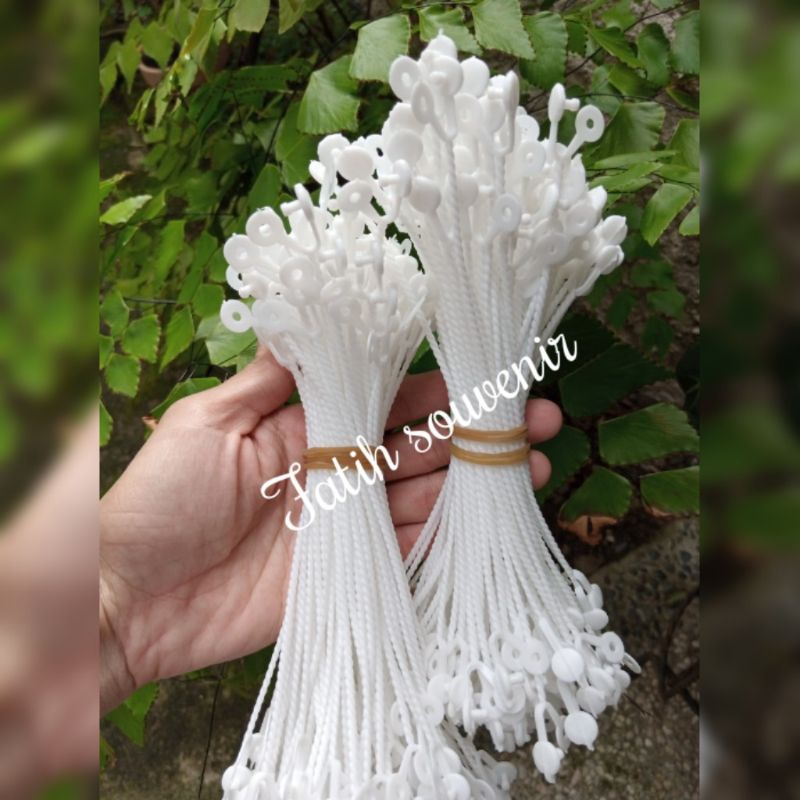 

Tali plintir isi 10pcs untuk bingkisan sovenir anak