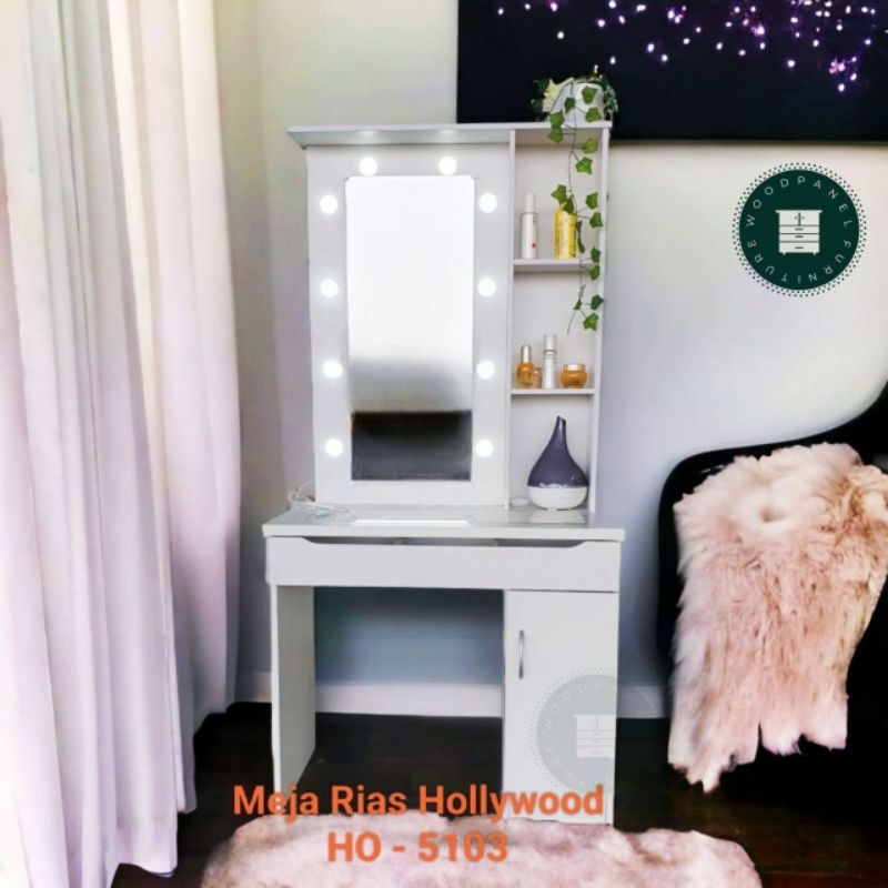 Meja Rias Kaca Lampu LED Hollywood 5103