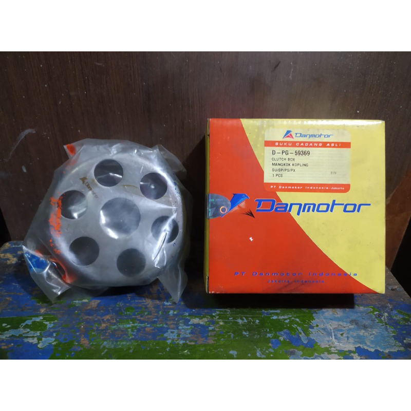 mangkok kopling kecil danmotor vespa super vbb bajaj deluxe