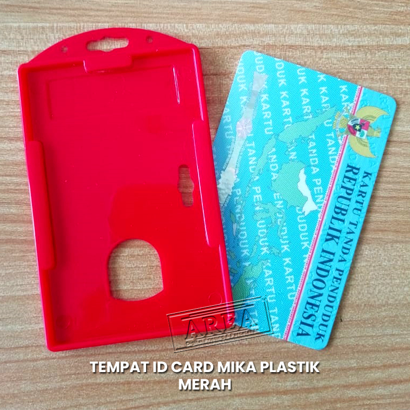 

Tempat ID Card Merah Plastik Potrait/Vertikal/Berdiri Tanpa Tali