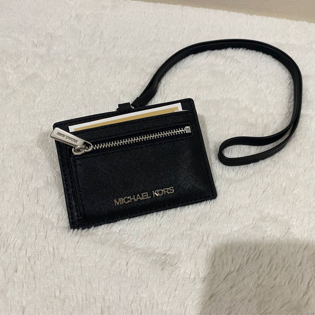 

Michael kors jet set travel card case lanyard black