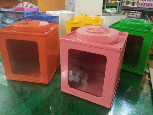 Pesan Saja Size S 7x8 Kaleng kerupuk mini  Toples kaleng jadul MINI  vintage  homedecorshabbychic
