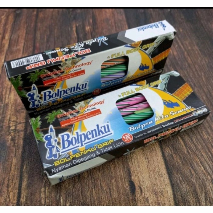 

SELUSIN ( 12 PCS ) Pulpen Lilin Bolpenku Bolpen Lilin Bolpenku [ ATK GALERY ]
