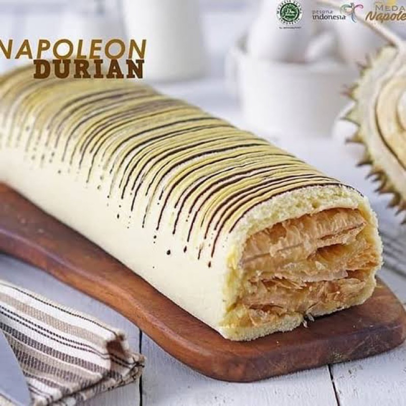 

MEDAN NAPOLEON DURIAN | OLEH OLEH PATEN KOTA MEDAN