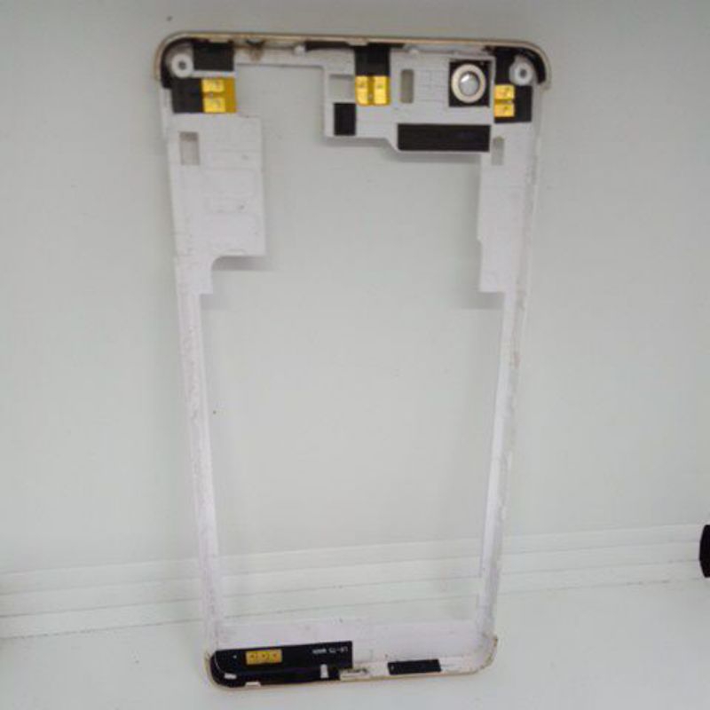 Bazzel Tulang tengah penguat sinyal frame lcd Polytron zap 6 posh note 4G551original copotan
