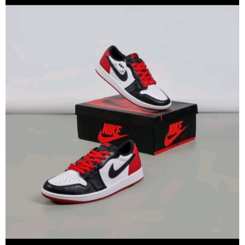 Air Jordan 1 low 09 Black toe
