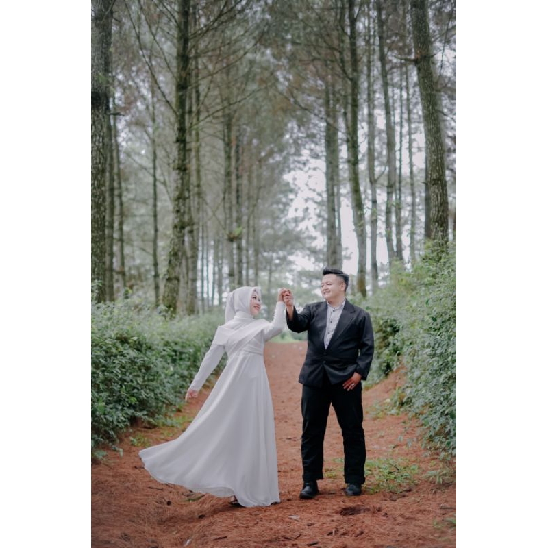 Pre Order Sabrina White dress | Dress prewedding putih | dress prewedding