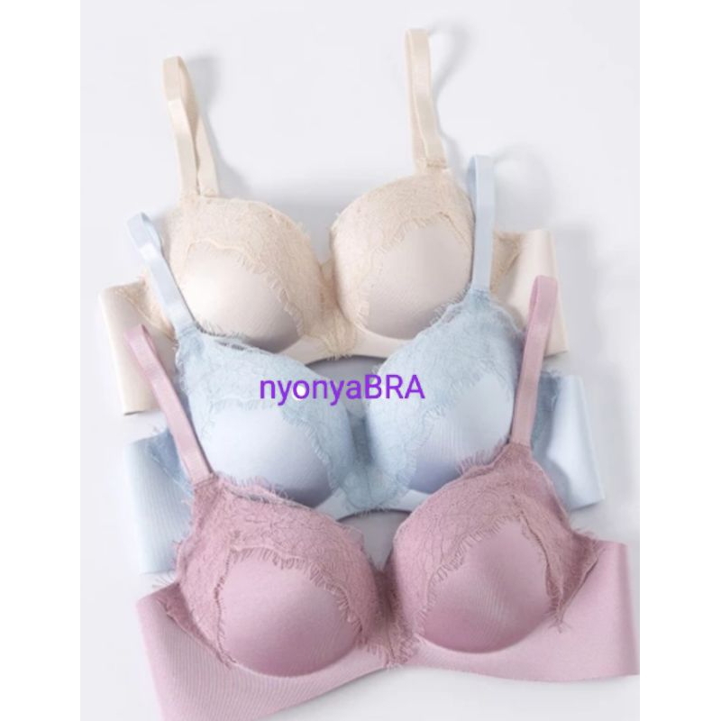Young Curves bra tanpa kawat push up 32,34,36 C03-10323