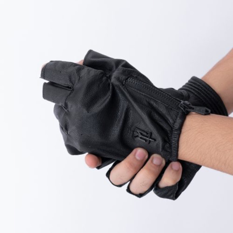 MATERNAL DISASTER LGV 52 GLOVES sale *