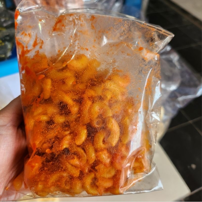 

[snack kecil] Makaroni Bantet Balado dan Jagung Bakar Khas Keripik Pojok Riki Mang Odod Bandung Cimahi