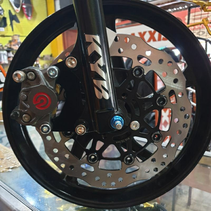 Breket Kaliper Cakram Yamaha Mio Smile pakai kaliper Brembo 2 piston