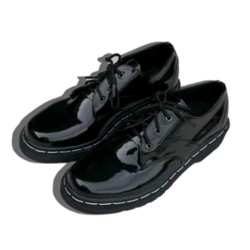 SEPATU DOCMART PRIA DR MARTINS PENDEK 3HOLD GLOSSY FEREBOX