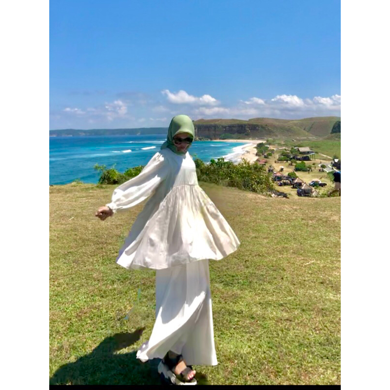 Preloved eclemix top rula bw