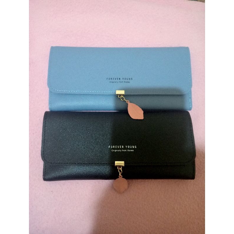 Dompet forever young