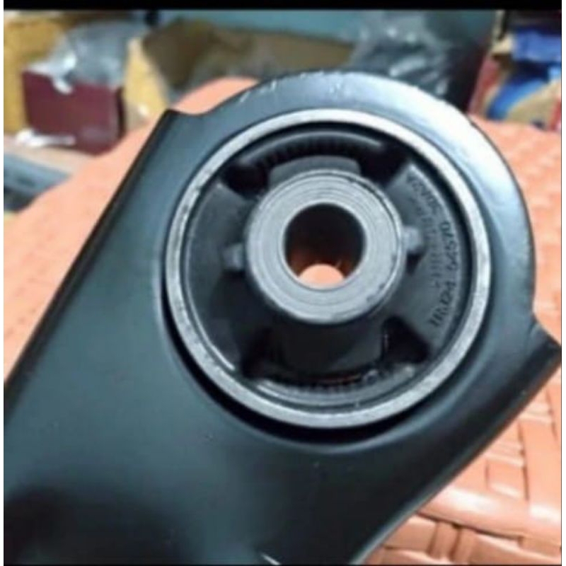 LOWER ARM BAWAH GRAND LIVINA /EVALIA ASLI ORI HRGA 1PC