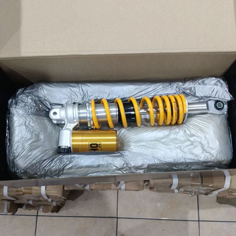 Shock Ohlins Ya 110012 custom Honda Stylo 160
