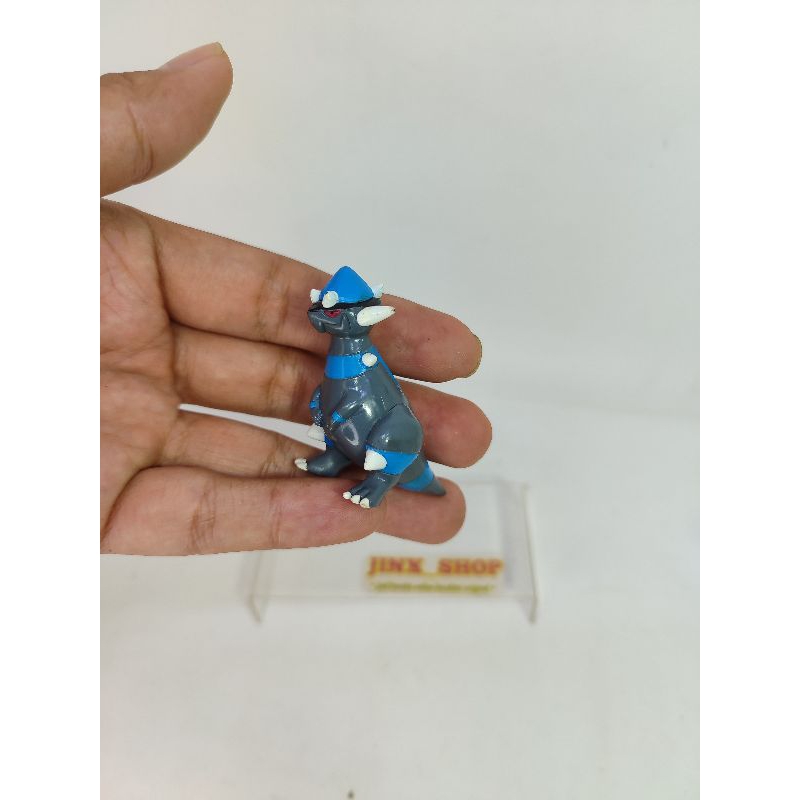 pokemon rampardos moncolle figure pokemon