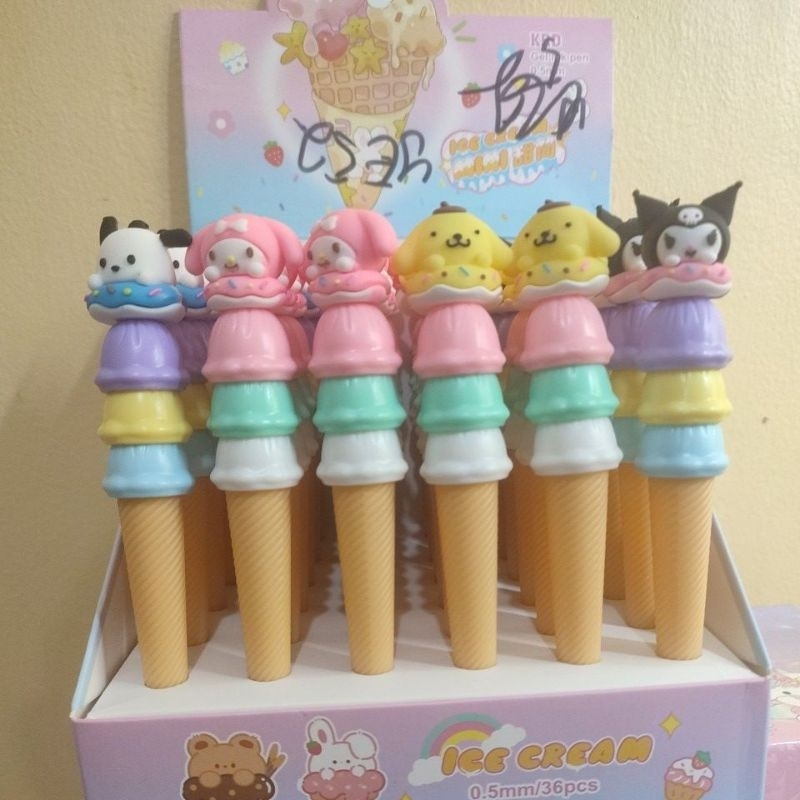 

1 BOX PEN ES KRIM KUROMI JUMBO