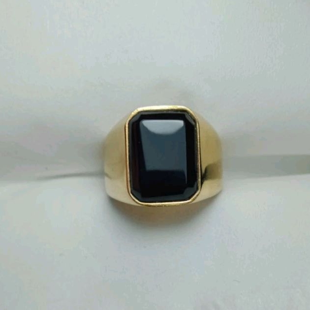 batu cincin akik yaman wulung hitam pekat senter merah kotak kristal elegan