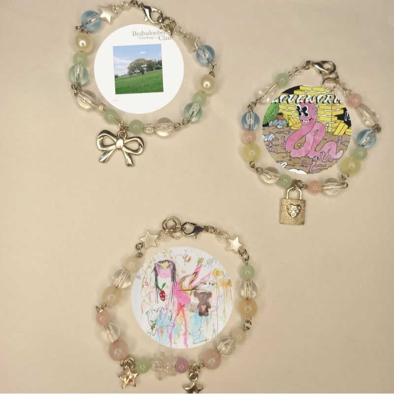 Beabadoobee braclets/gelang
