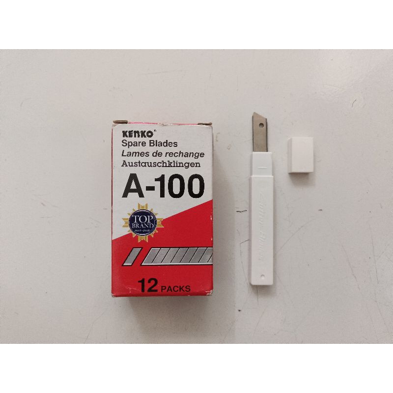 

Isi Cutter Kecil KENKO A-100 / Refill Pisau Pemotong A 100