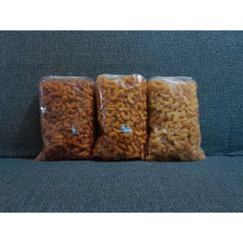 

makaroni pedas murah enak mang ade citapen tasikmalaya.