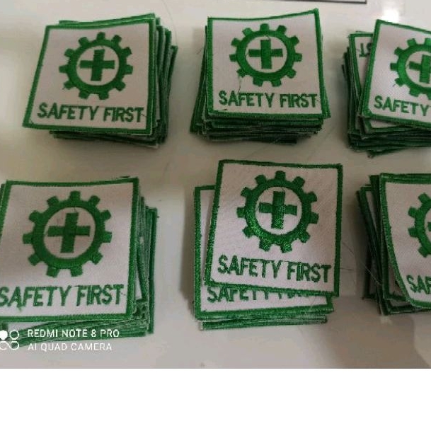 Logo Safety/K3/Logo keselamatan/Safety First