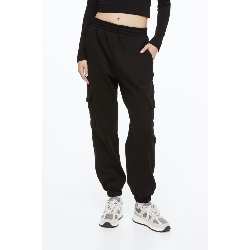 Celana Jogger Sweatpants H&M DIVIDED Asli ada Tag Merk / Jogger Wanita