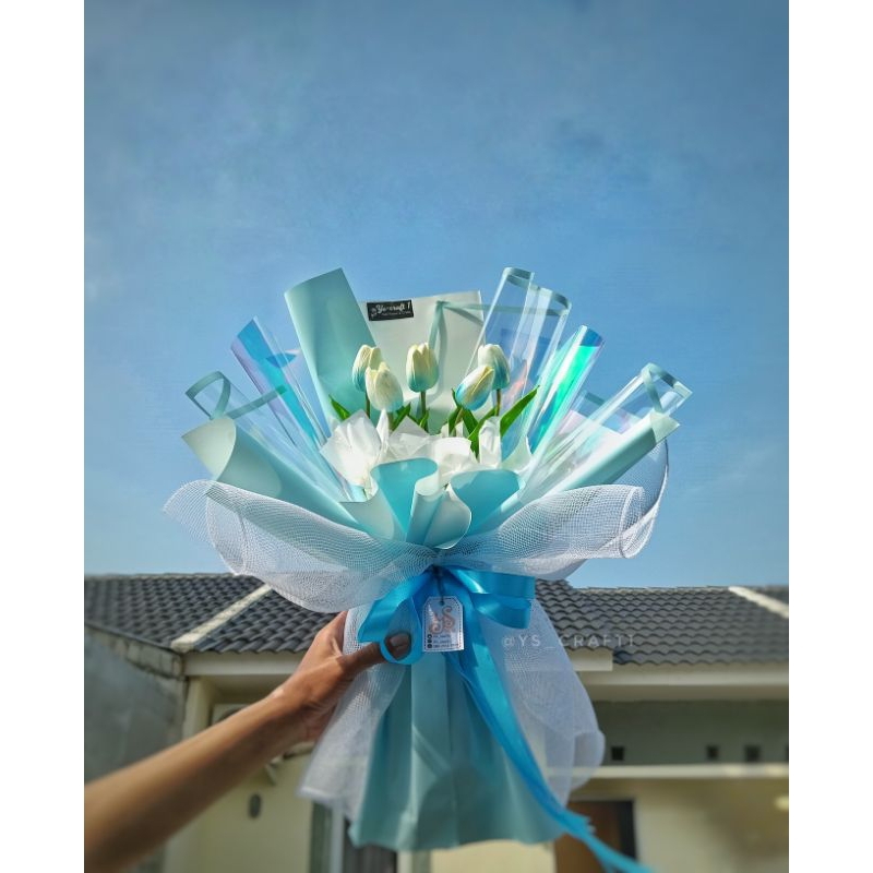 buket bunga tulip ,bucket size L besar,bouquet, Buket bunga artificial premium, buket wisuda , hadia