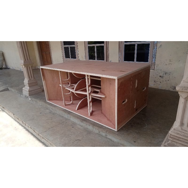 Box Cla 18inch Dobel