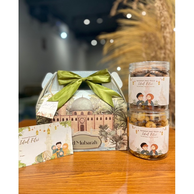 

Cuci Gudang HAMPERS LEBARAN HAMPERS IDUL FITRI HAMPERS EID MUBARAK BLUE