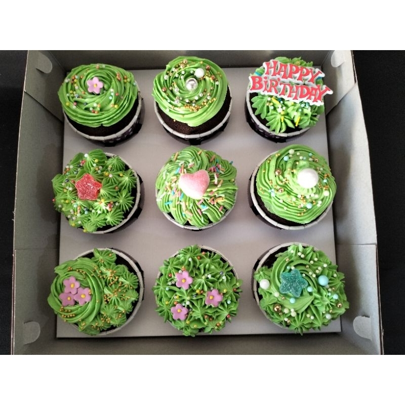 

cupcakes - cupcakes ulang tahun - kue tart - big box