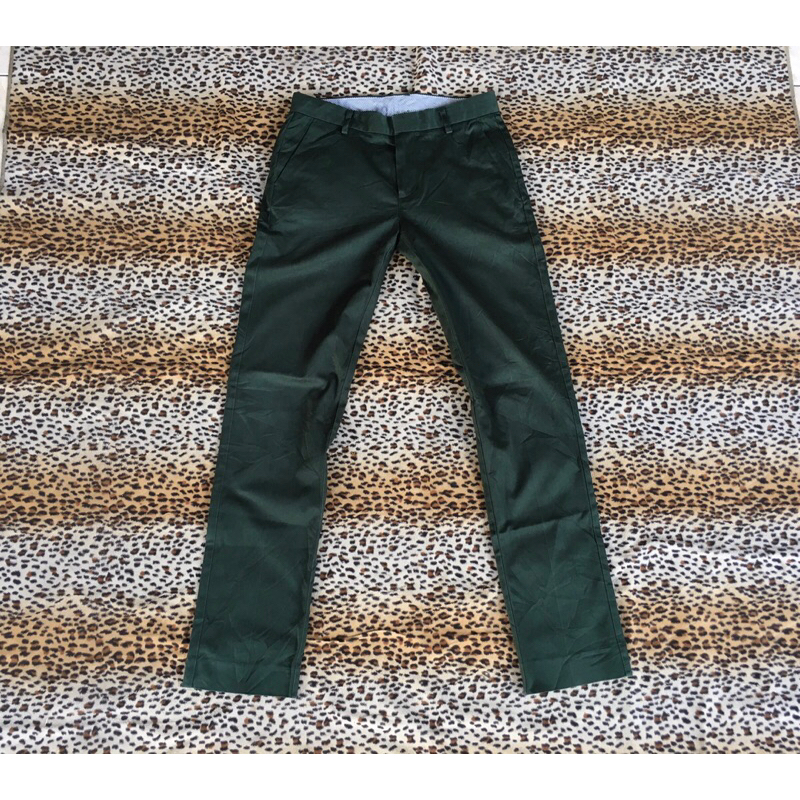 celana chino giordano olive green