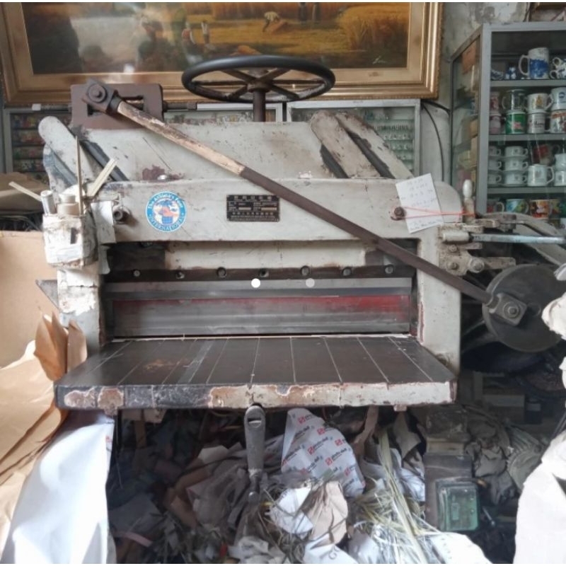 

Ongkos Potong Karton Custom