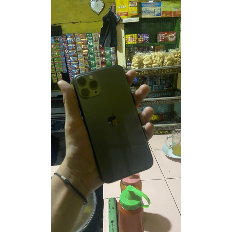 IPHONE 11 PRO LOCK ICLOUD