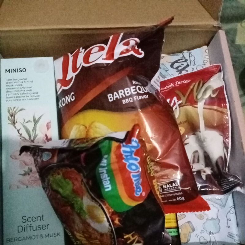 

Hampers hadiah Ultah/Graduation