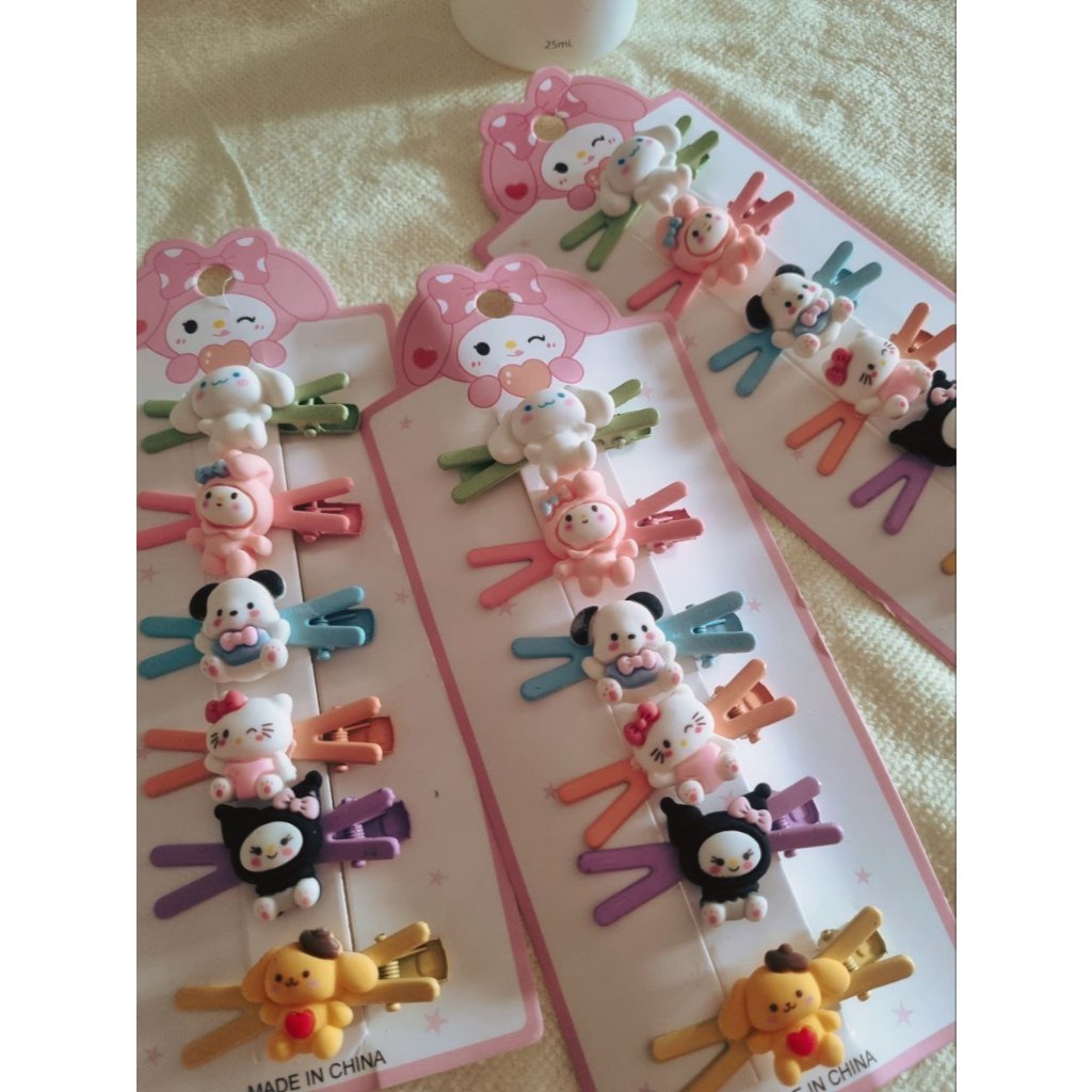 

Jepit sanrio anank silang 6pcs